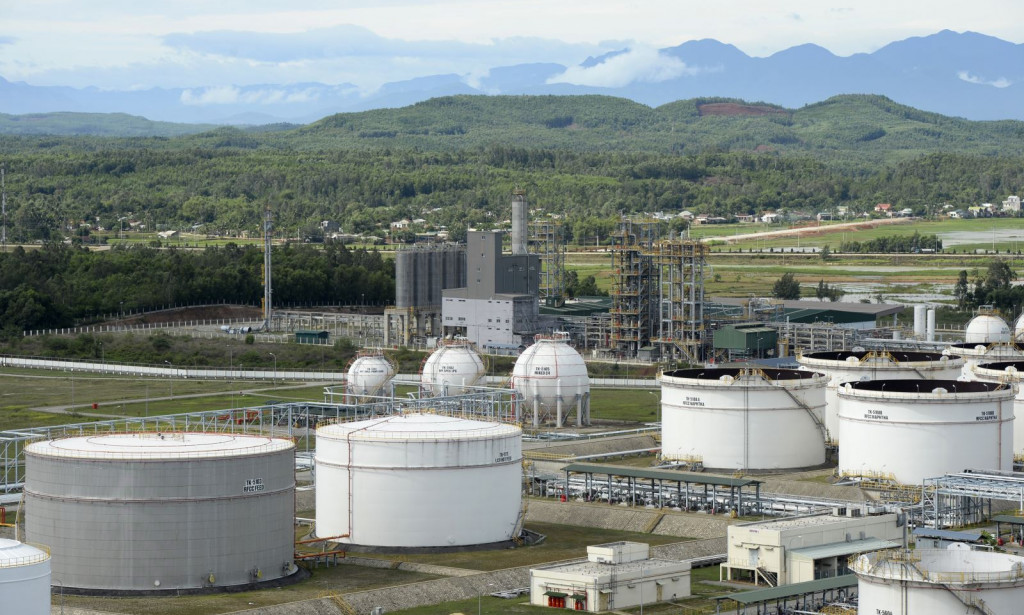 Nhà đầu tư ngoại thêm cửa bỏ vốn vào bán lẻ xăng dầu: Miếng bánh thị phần sẽ thay đổi